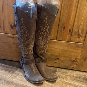 Liberty Black cowboy boots
